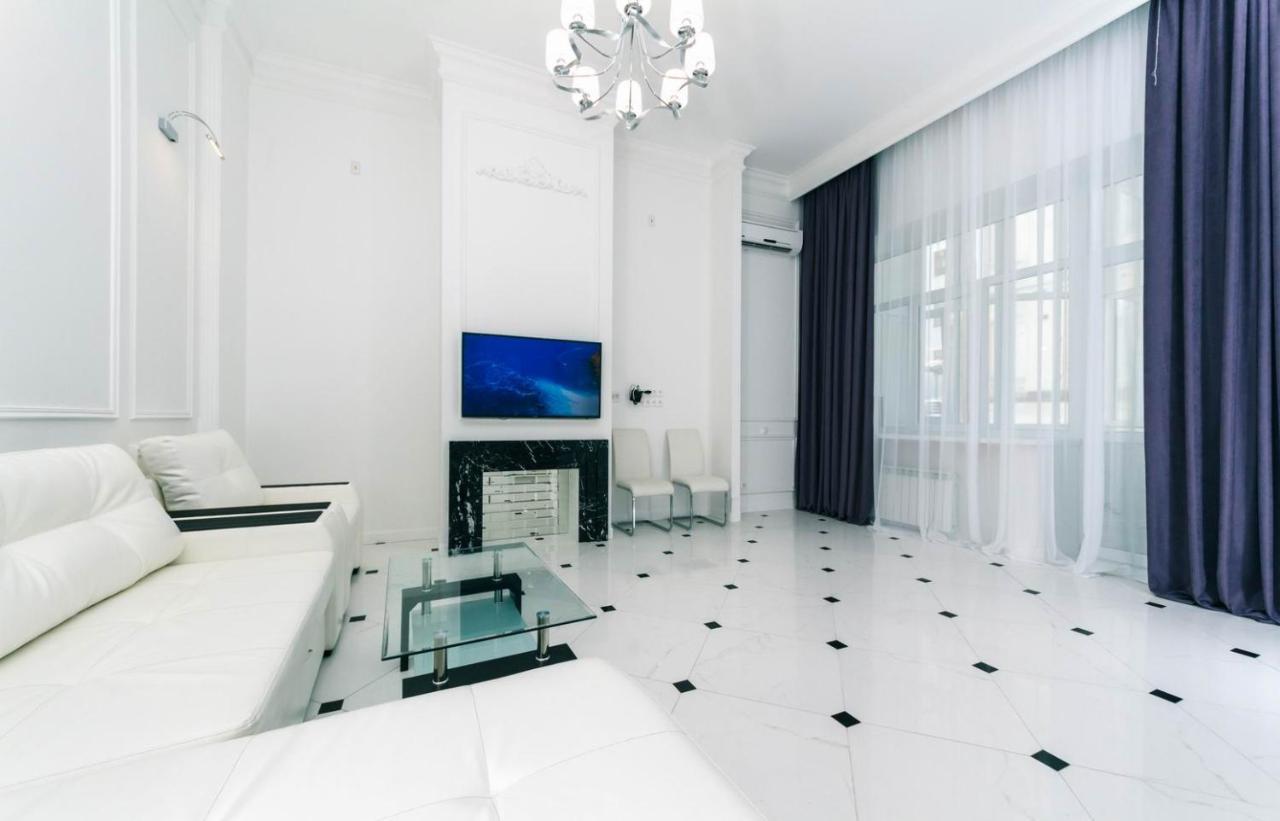Vip Near Premier Palace & Arena City Киев Экстерьер фото
