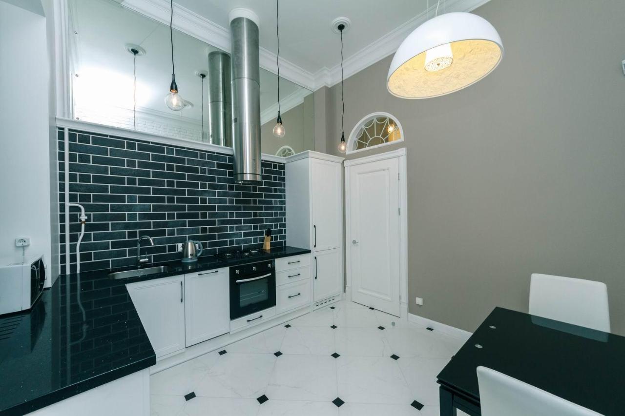 Vip Near Premier Palace & Arena City Киев Экстерьер фото