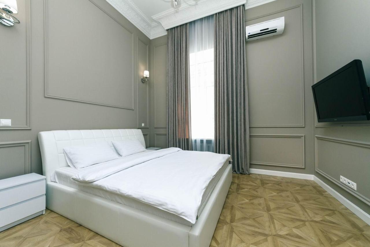 Vip Near Premier Palace & Arena City Киев Экстерьер фото
